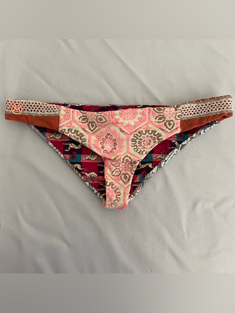 Maaji Women’s Without a Map Reversible Bikini Bottom XS Swimsuit Swimwear